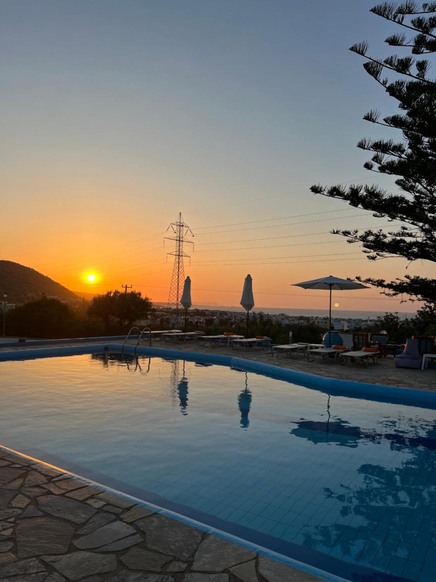 Silia Suites Malia Exterior foto